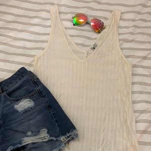 Sequin double V tank